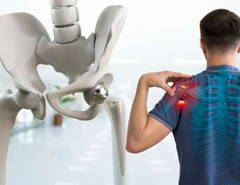 man-experiencing-shoulder-joint-pain